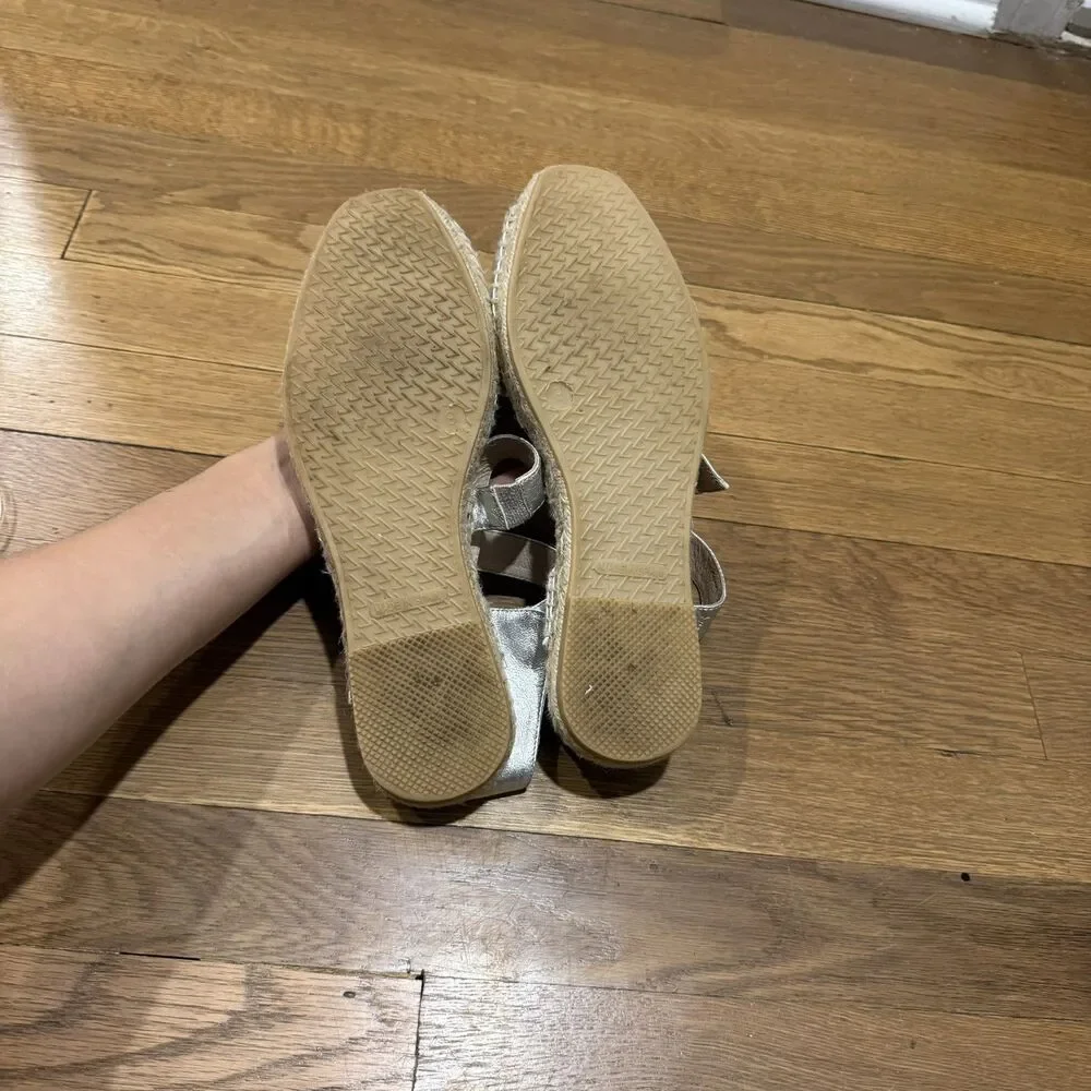 House Of Harlow 1960 Silver Cross Strap Flats Espadrilles Sz 9
